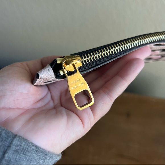 💸 SOLD• ✨MORE PHOTOS✨ Louis Vuitton Wild at Heart Neverfull MM - Picture 11 of 13